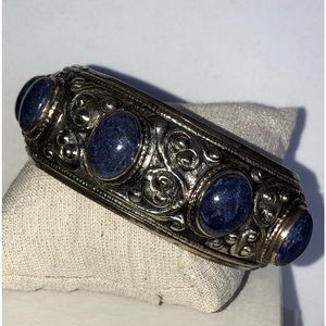 Tibetan Lapis Gemstones (94.28 cts) in Sterling & Other Silver Metals Bangle